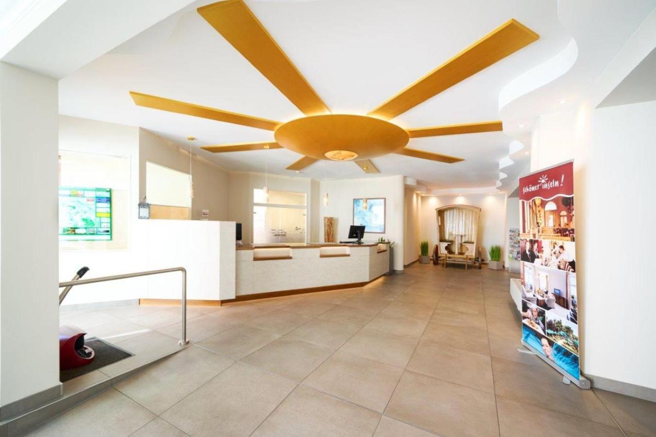 Strandvilla Viktoria ツィノヴィッツ エクステリア 写真